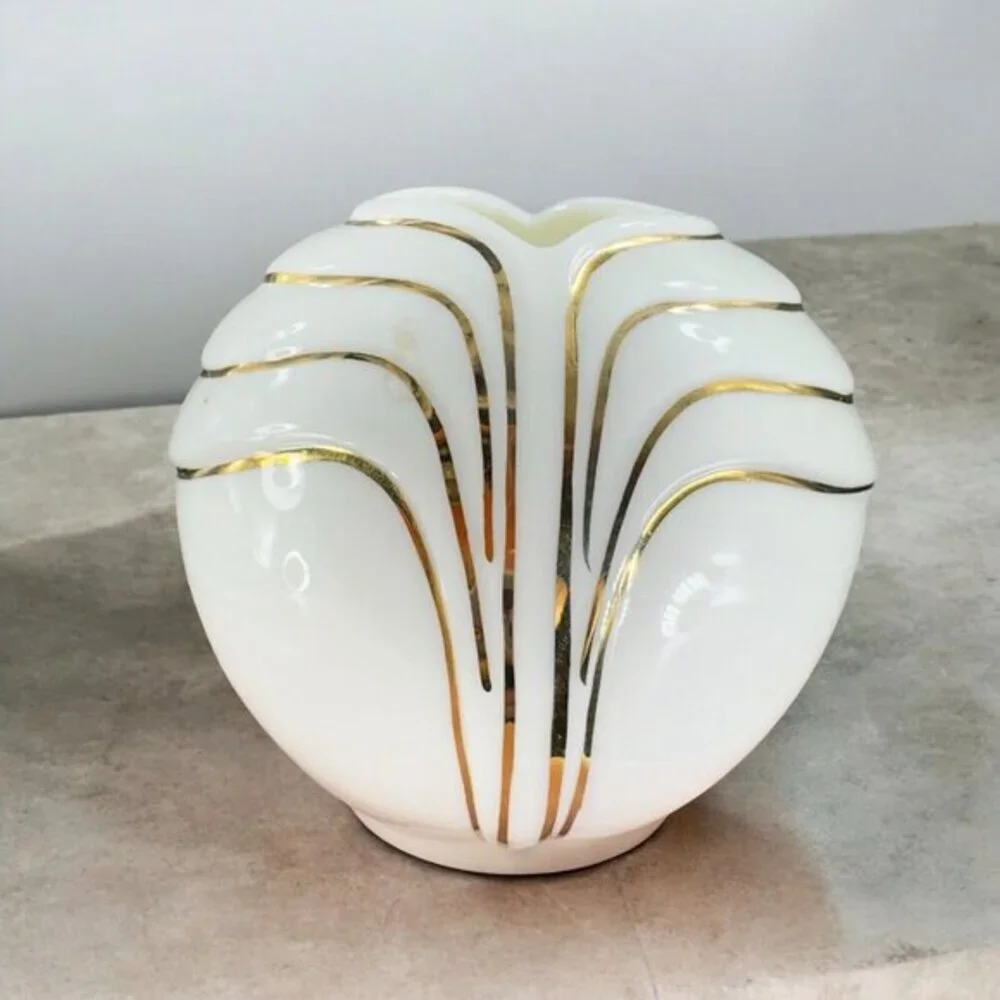 Vintage 1980s Y H Taiwan Fine Bone China Small Vase Vessel Gold Painted Vase VTG